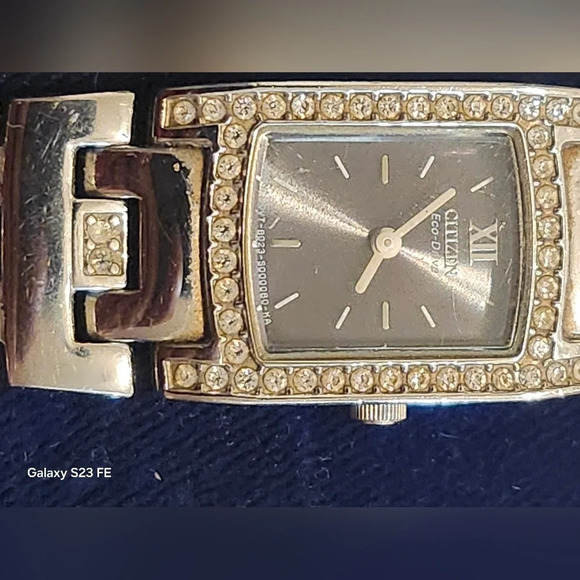 Vintage Citizen Eco-Drive Tank Blinged Out women - Picture 7 of 8